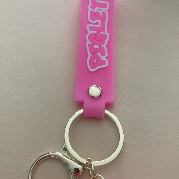 Piglet Pink Keychain Toy - Picture 3 of 5